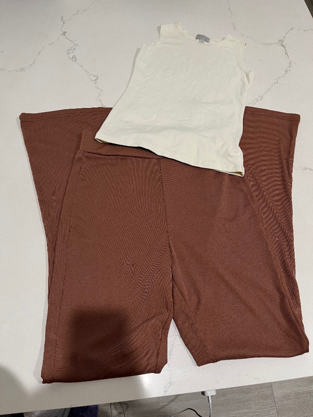 Women’s outfit